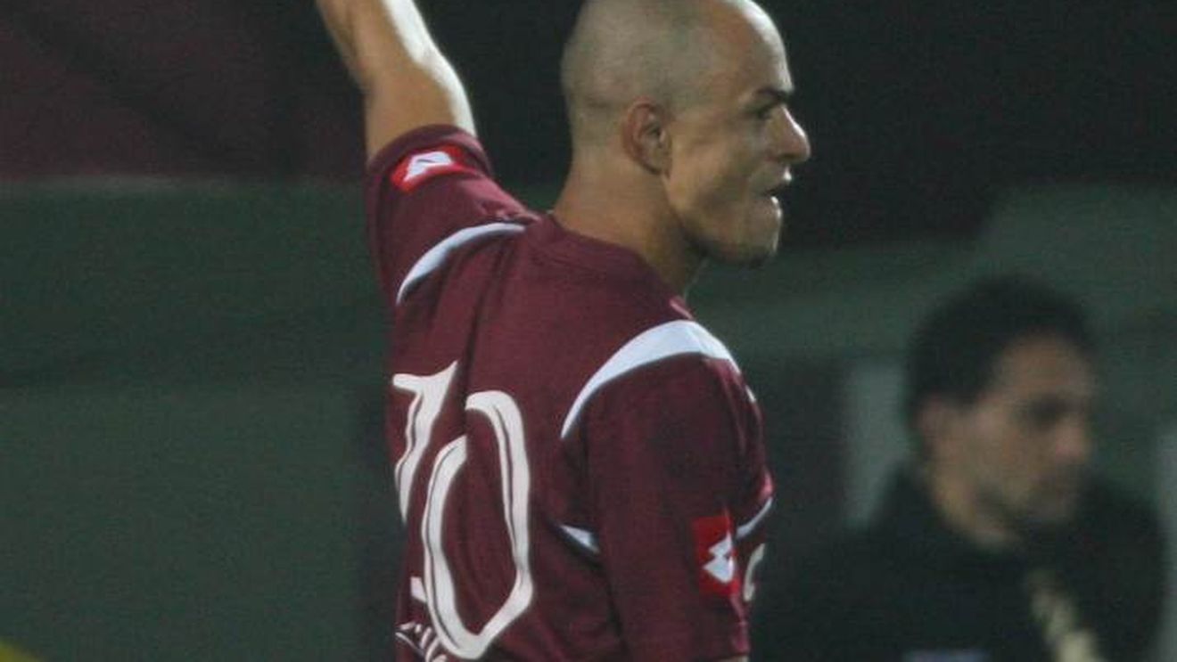 J.Cesar: "Rapid-Steaua e ca Fluminense-Vasco da Gama"