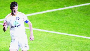 Victor Becali: "Transferul lui Galamaz se decide vineri"