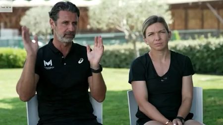 Anunțul făcut de Patrick Mouratoglou, la aproape o lună de la proces, stârnește furia fanilor Simonei Halep: „I-ai deraiat cariera!"