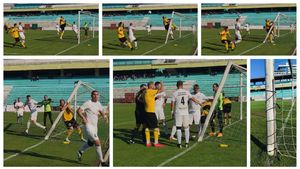 VIDEO viral | Momente incredibile pe Areni, în finala Cupei României. Atacantul a ratat întâlnirea cu mingea, însă nu și cu bara porții, pe care a rupt-o. Un fost atacant al Stelei, ajutat de reporter să ”repare” poarta