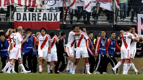 Sărbătoare în Argentina! River Plate a promovat în prima ligă, după un meci în care a fost susținută de 50.000 de fani! VIDEO Vezi dubla lui Trezeguet