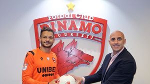 OFICIAL | Portarul Rene Romen Hinojo a semnat cu Dinamo! Pe ce perioadă se întinde contractul celui care l-a făcut pe Cătălin Straton să „plângă”