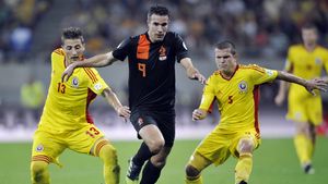 Robin van Persie își negociază plecarea de la Fenerbahce și vrea să revină la Feyenoord