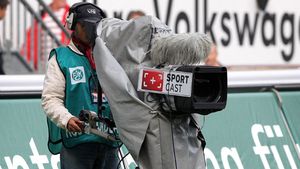 Porumboiu e plin de optimism: "Putem obține și mai mulți bani din drepturile TV. Spectacolul de proastă calitate se vinde"