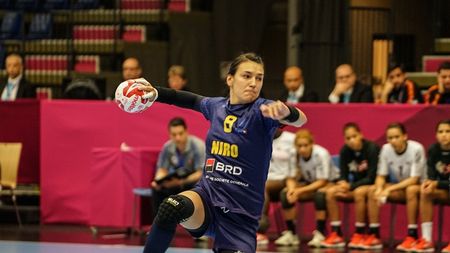 CM DE HANDBAL 2015 | Ultima repetiție pentru cel puțin 4 "finale": România - Kazakhstan, ora 17:00. Adversara a ajuns în Danemarca cu un lot de 14 jucătoare, un antrenor și un doctor. "Mezina" echipei are 16 ani!