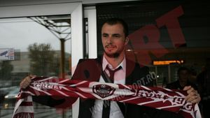 FOTO Campioana a revenit de la Braga cu zâmbetul pe buze** "E frumos că suntem peste Manchester"