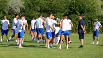 Alte două achiziții anunțate de CSM Slatina. Ambii au CS Afumați în CV, iar pe unul dintre ei l-a mai antrenat Adrian Dulcea