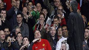 Martorii confirmă că Mourinho a lovit cu pumnul