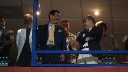 Cristi Borcea și Gigi Becali s-au contrat în direct, la TV. Milionarii s-au încins de la FCSB - Dinamo: „Să vină Shakira!”