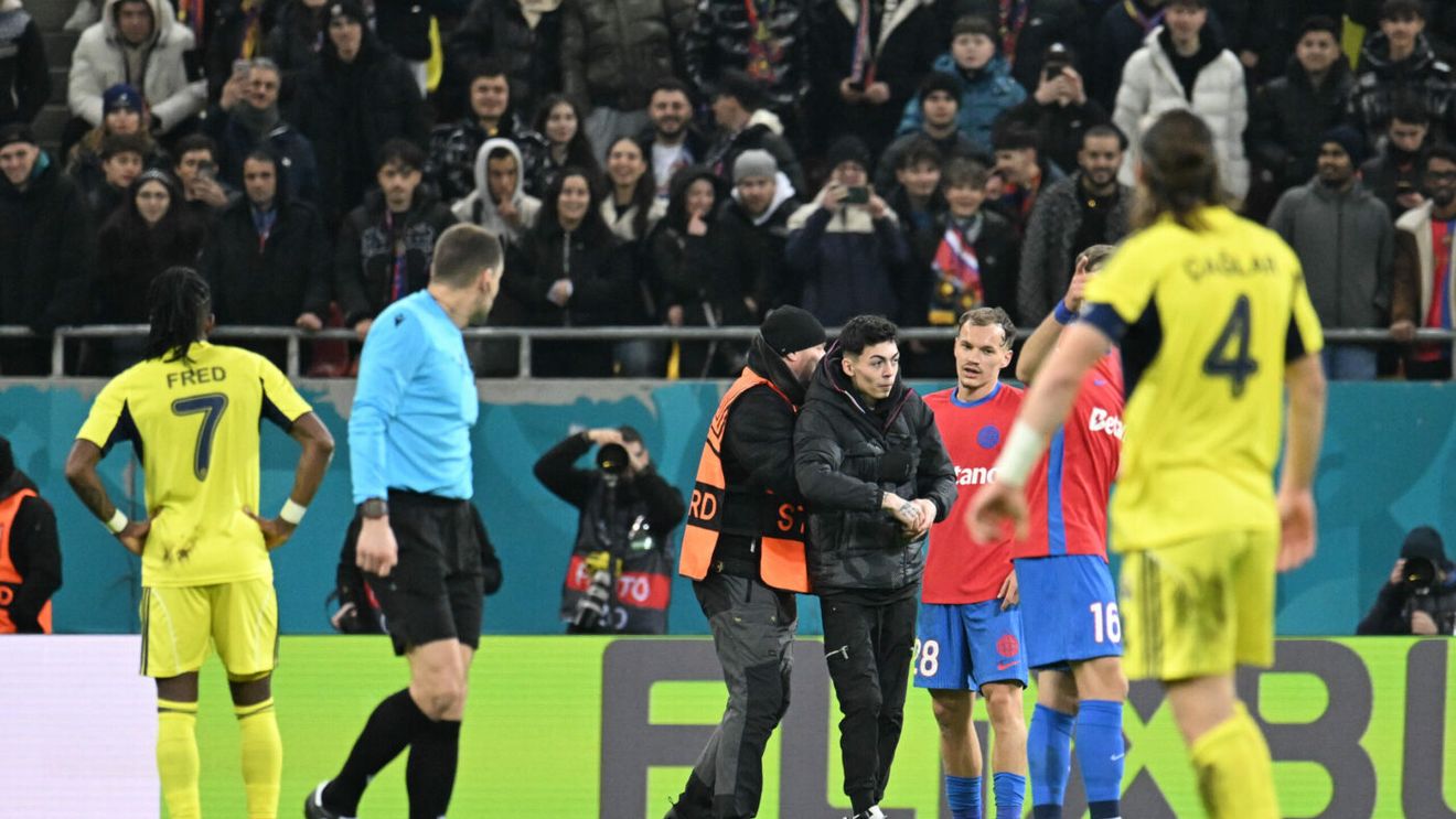 FCSB e la mâna UEFA. Ce s-a întâmplat pe teren la meciul cu Fenerbahce
