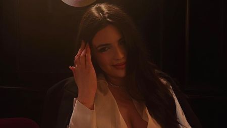 Ioana Stan, iubita lui Radu Drăgușin, băgată de englezi direct în topul inventat pentru Victoria Beckham! Au luat-o în primire pe frumoasa româncă: „Să le cunoaștem pe noile WAGS din Premier League”