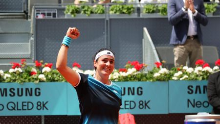 Se știu finalistele turneului de la Madrid! Cu cine se duelează Ons Jabeur, „coșmarul" Simonei Halep, în meciul pentru trofeu