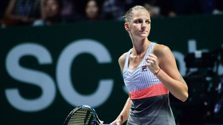 Meciul de deschidere al Turneului Campioanelor a fost fără istoric! Karolina Pliskova i-a lăsat doar 4 game-uri veteranei Venus Williams