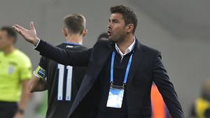 Adrian Mutu, reacție dură împotriva lui Mircea Rednic! „Să nu se folosească de numele meu. Nu a gândit când a vorbit”