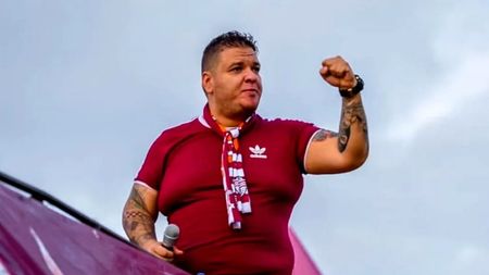 Șeful galeriei Rapidului, „Bocciu”, aduce acuze grave firmei de pază de la meciul cu FC U Craiova: „Stewarzii aveau arme, ceea ce nu este legal! Ne-au gazat și ne-au provocat!” | EXCLUSIV
