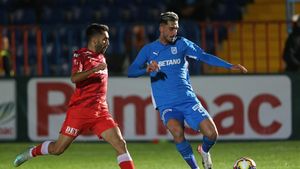 Universitatea Craiova a revenit după un deceniu pe arena „Iuliu Bodola" din Oradea şi a câştigat cu acelaşi scor. Cine sunt „supravieţuitorii" meciului de acum 10 ani