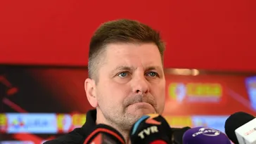 Dusan Uhrin se așteaptă ca U Cluj să se baricadeze în apărare cu Dinamo: „Cred că adversarii vor juca pe contraatac”