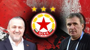 Gică Hagi negociază cu bulgarii de la ȚSKA Sofia! Lovitura iernii pentru „Rege” depinde de suma finală din care Rotaru ia 50 la sută. EXCLUSIV