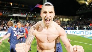 IMAGINEA ZILEI | "Eu sunt ZLATAN. Încântat". Gestul de milioane de LIKE-uri al lui Ibra, care a creat una dintre pozele anului