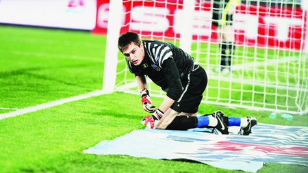 Amenințat de patron,** Tătărușanu ar putea să nu mai prindă poarta Stelei! "Să-și bage mințile în cap!"