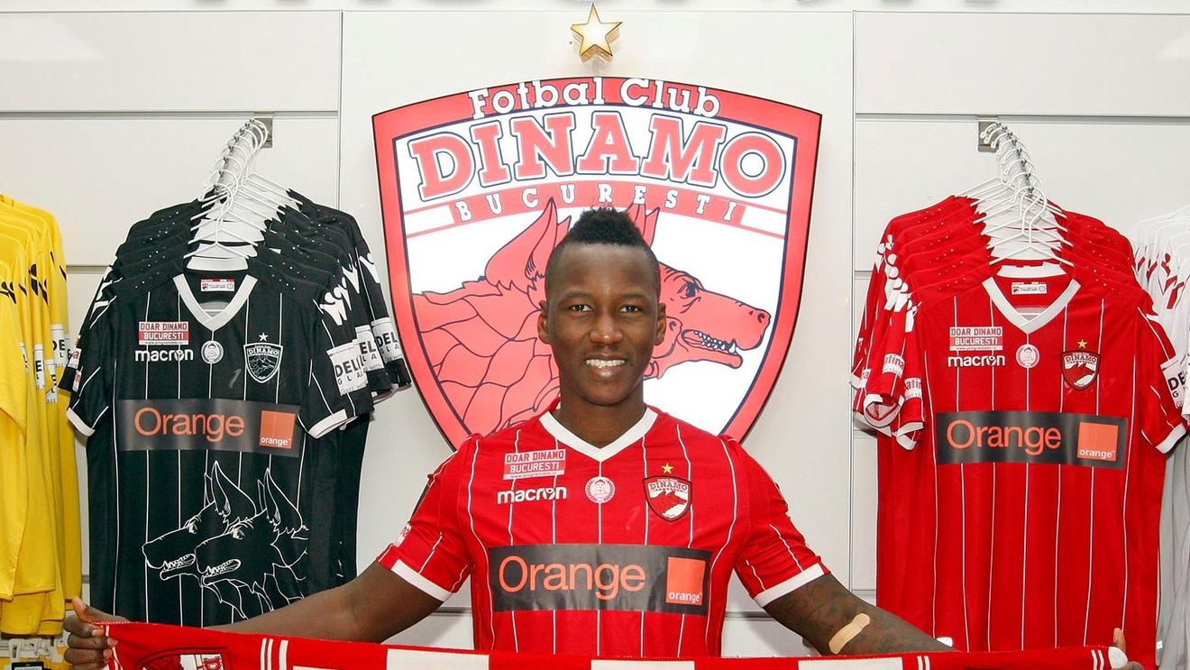 OFICIAL | Au transferat o echipă întreagă aproape! Dinamo a dat două lovituri în aceeași zi: cine e noul jucător al "câinilor". VIDEO 