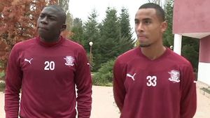 Noi transferuri pentru Rapid. Doi jucători din Franța au semnat cu giuleștenii