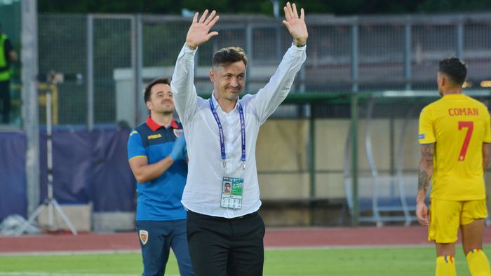 EXCLUSIV | Mirel Rădoi în locul lui Cosmin Contra la naționala mare. Un fost internațional român lansează ipoteza: "Incontestabil, el va fi"