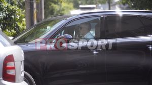 Primele imagini cu Edi Iordănescu la întâlnirea cu Răzvan Burleanu și Mihai Stoichiță! Cât a durat ședința de la sediul FRF | FOTO & VIDEO EXCLUSIV