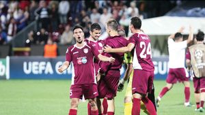 CFR, mai valoroasă decât Steaua!** Echipa lui Paszkany este cu șase milioane â‚¬ mai scumpă decât cea a lui Becali. Ce super lovitură se pregătește la Cluj