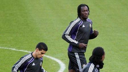 Vestiarul lui Chelsea, pe un butoi de pulbere!** Au câștigat primul trofeu UCL, nu toată lumea s-a bucurat: "Nu am vrut să ating cupa!" Ce jucător își face bagajele