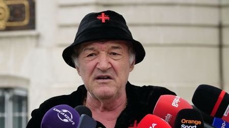 Gigi Becali, scos din minți de atacantul cu care spera să dea lovitura: „Nu înțeleg ce se întâmplă. Indolență, așa, cu mâinile pe sus. Are 4-5 kile în plus”