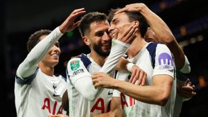 Ofertă de 5,1 miliarde de euro pentru echipa lui Radu Drăgușin. Răspunsul acționarilor lui Tottenham a venit imediat