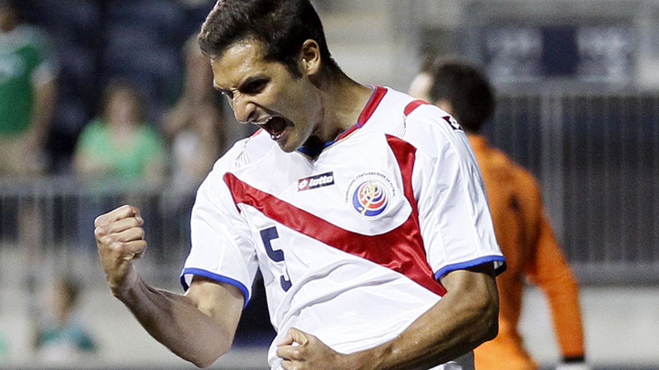 Internaționalul costarican Celso Borges a jucat un meci întreg purtând tricoul unui fan