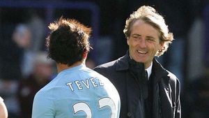 "Cetățean" până la finalul sezonului!** Cele două mari MOTIVE care îl țin pe Tevez la City