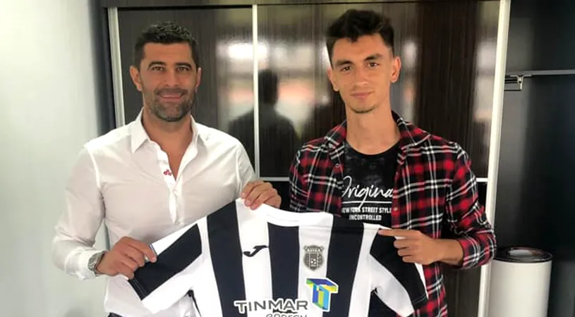 Albert Stahl va juca în Liga 1.** Mijlocașul arădean a semnat cu Astra. Banii pe care îi primește UTA