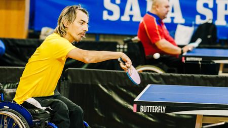 Petru Ifrosa, paralimpicul care are dublă legitimare! Joacă baschet, dar și tenis de masă: „Sunt polisportiv”