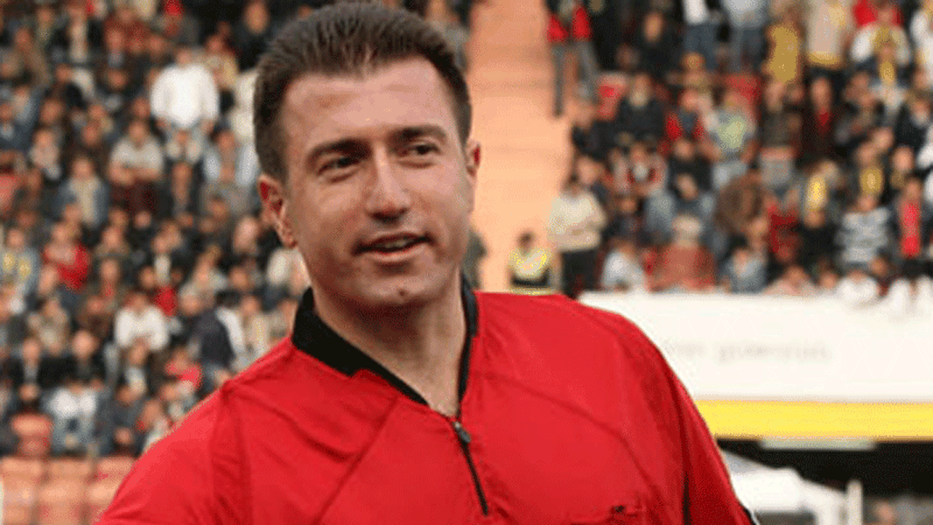 Arbitru turc la Urziceni - CFR Cluj