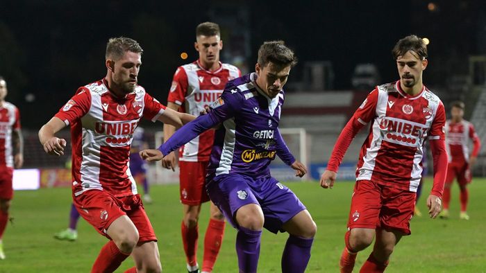 Dinamo - FC Argeș 1-2, în optimile de finală ale Cupei României. „Câinii” au condus, dar piteștenii se califică în sferturi după golurile lui Ișfan și Cristi Dumitru