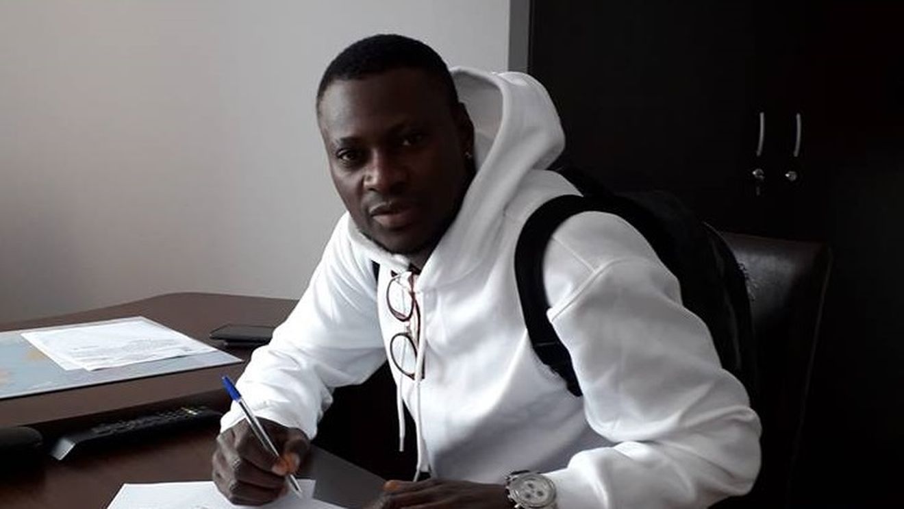 Ousmane N'Doye, înapoi în fotbalul românesc. Cu cine a semnat senegalezul ajuns la 40 de ani