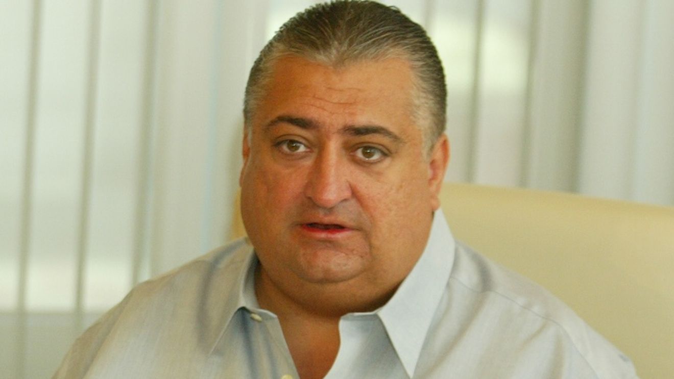 Iancu, la "cuțite" cu trupa Phoenix