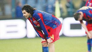 Jucătorii s-au săturat** de Toja!