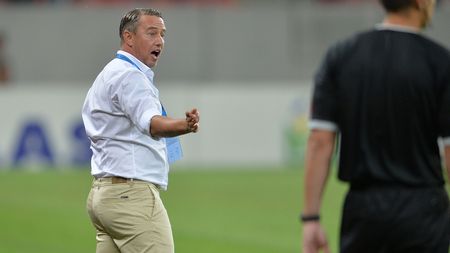 Reghe e mulțumit de rezultat, dar cere timp pentru ultimele transferuri: "Avem jucători care nu știu ce înseamnă Champions League! E alt nivel."  De ce a fost folosit Tudorie titular cu Sparta