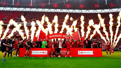 Liverpool a câștigat cel de-al treilea trofeu din acest sezon. Mohamed Salah incert pentru finala Ligii Campionilor