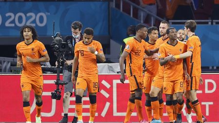 Olandezii se pregătesc să dea o lovitură uriașă după eliminarea de la EURO 2020! Un fost selecționer este aproape să preia din nou „Portocala mecanică”