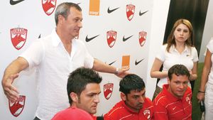 Rednic are probleme: "concurență mare în atac!"