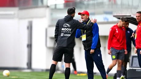 FC Bihor acuză din nou arbitrajul! ”Secundul” Viorel Domocoș, reacție dură: ”Să nu ne mai «mitralieze»! De ce se întâmplă asta? E un semn de întrebare!”