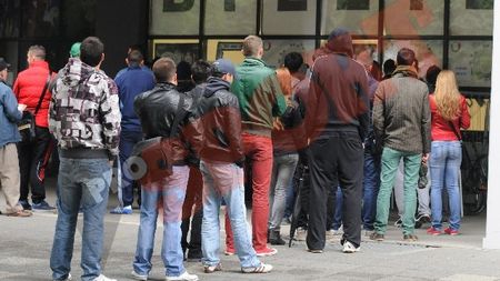 ELECTRIZANT!** "Șepcile roșii" au luat cu asalt casele de bilete și anunță un spectacol de zile mari cu CFR