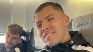 Internaţionalul Universităţii Craiova, asaltat de oferte