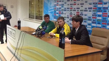 SuperDan a fost învins de Hiddink, dar spune că echipa sa a fost peste vedetele de la Anji:** "Este rușinos să pierzi un asemenea meci"