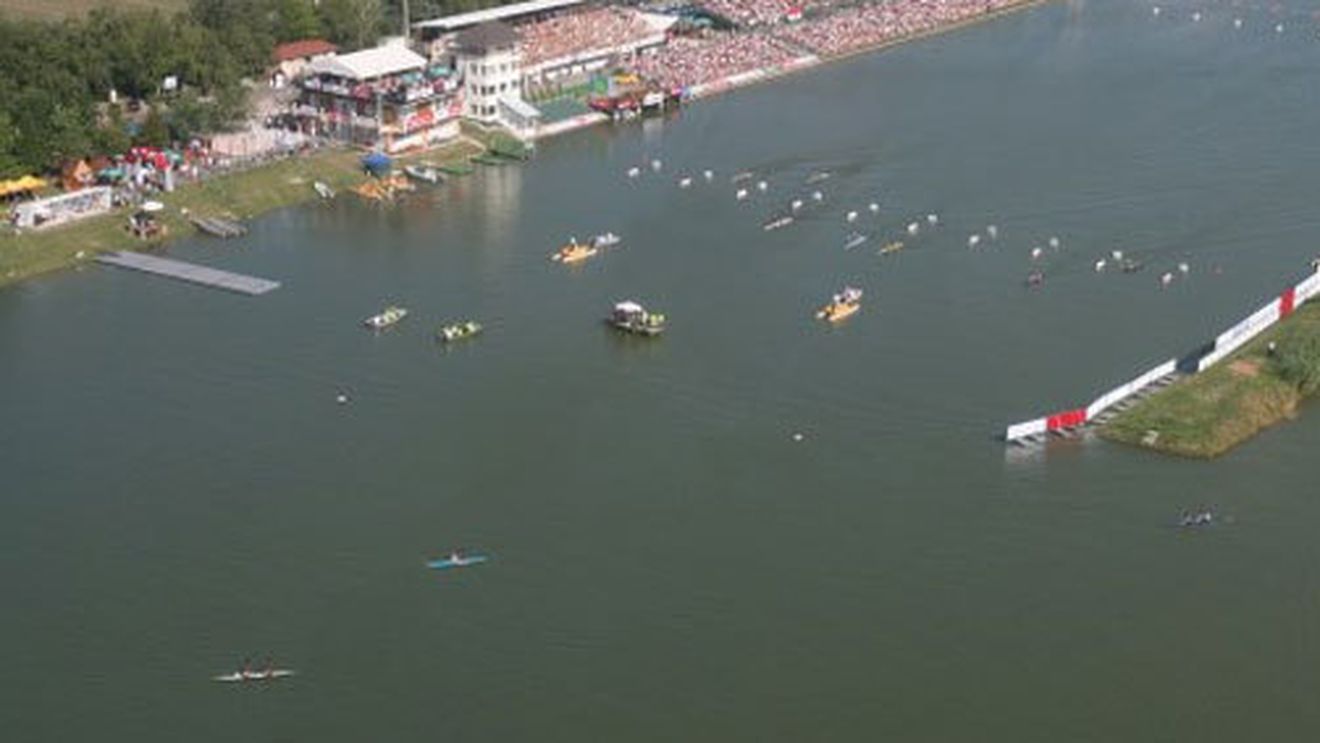 Echipajul feminin al României de canoe dublu 500 metri, locul 5 la CM de la Szeged